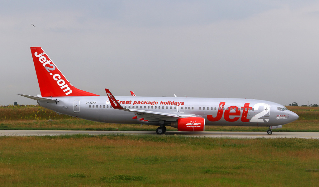Jet2.com 737-800 G-JZHH