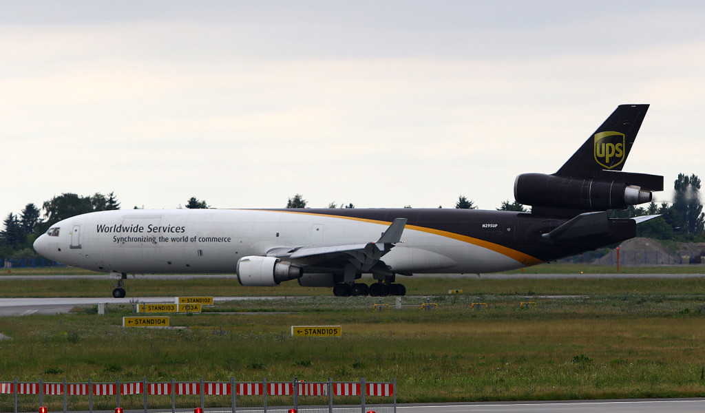 UPS MD-11 N295UP