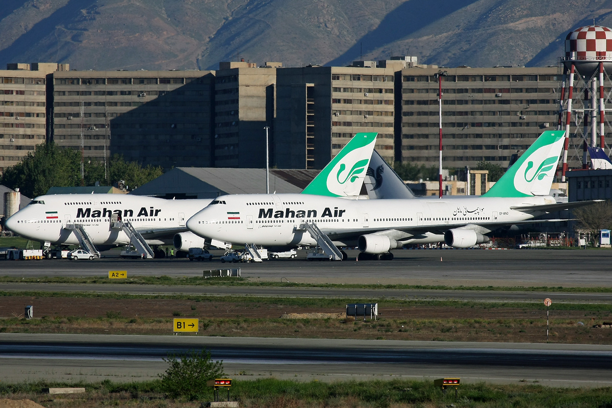 Mahan Air 747-300
