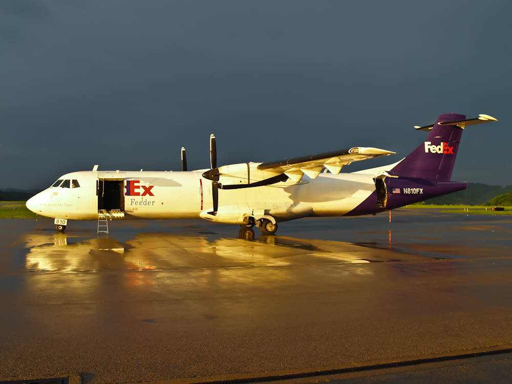 FedEx ATR 72