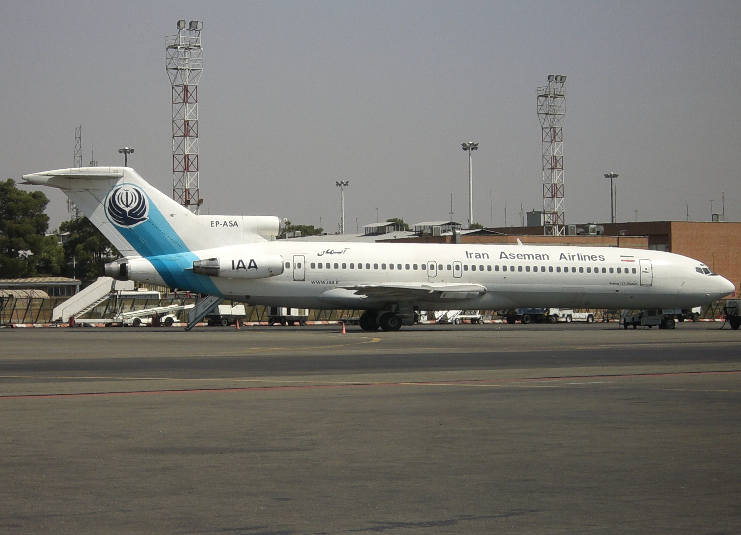 Iran Aseman 727