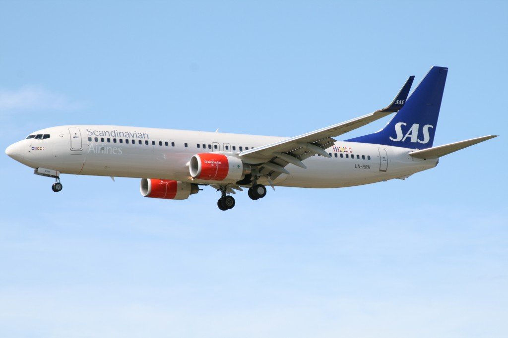 SAS 737
