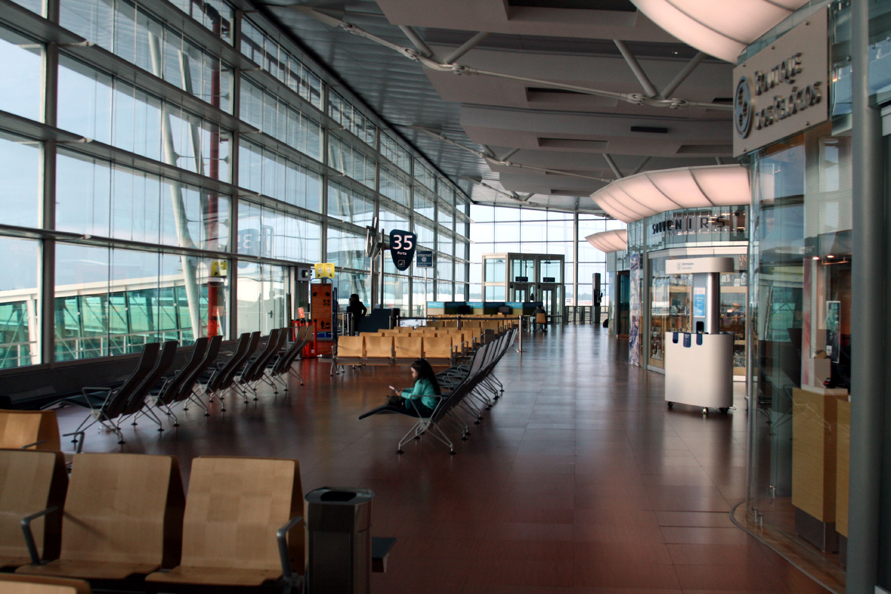 Spotting at Porto Airport Airport Spotting