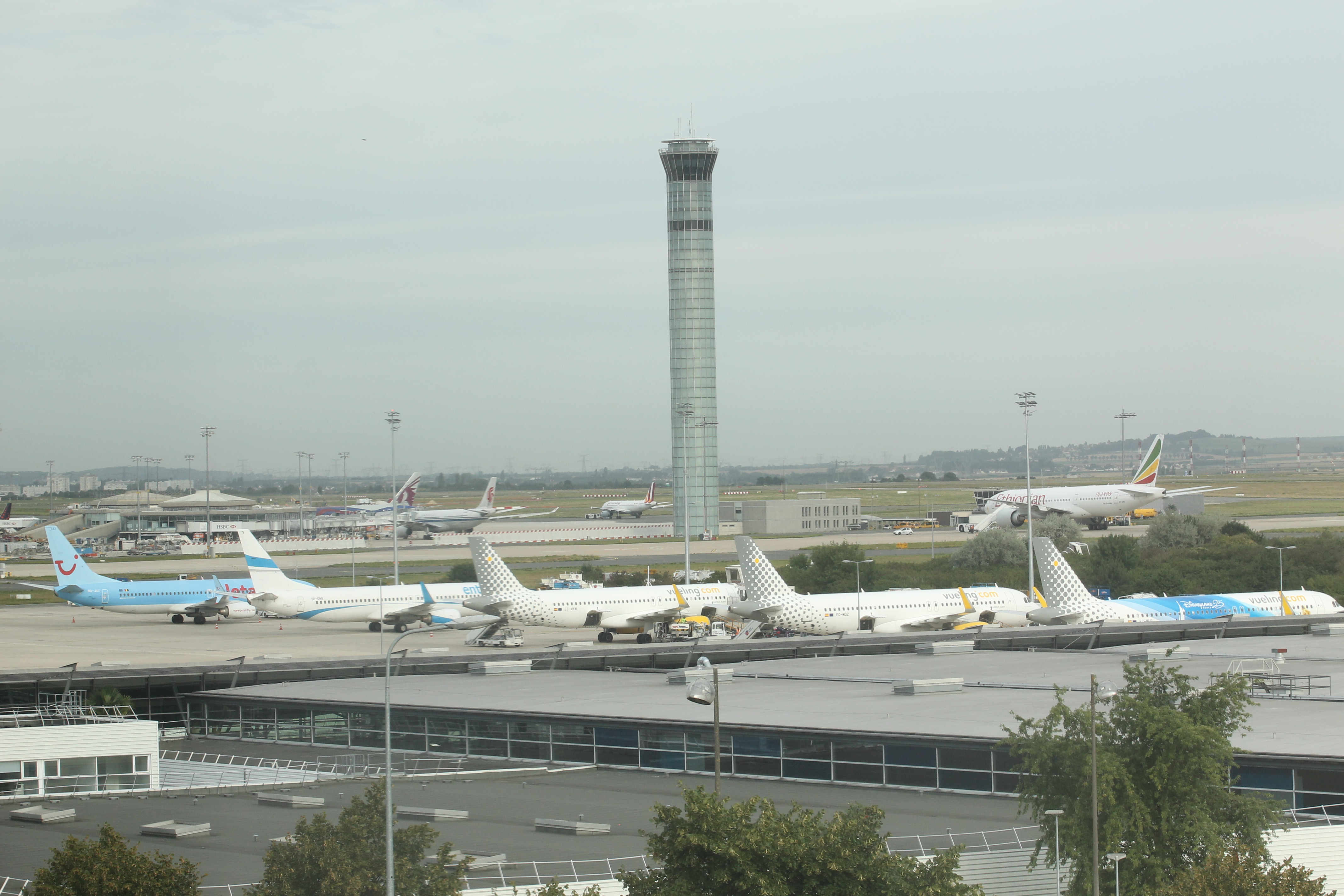Complete Guide to Spotting at Paris Charles de Gaulle Airport