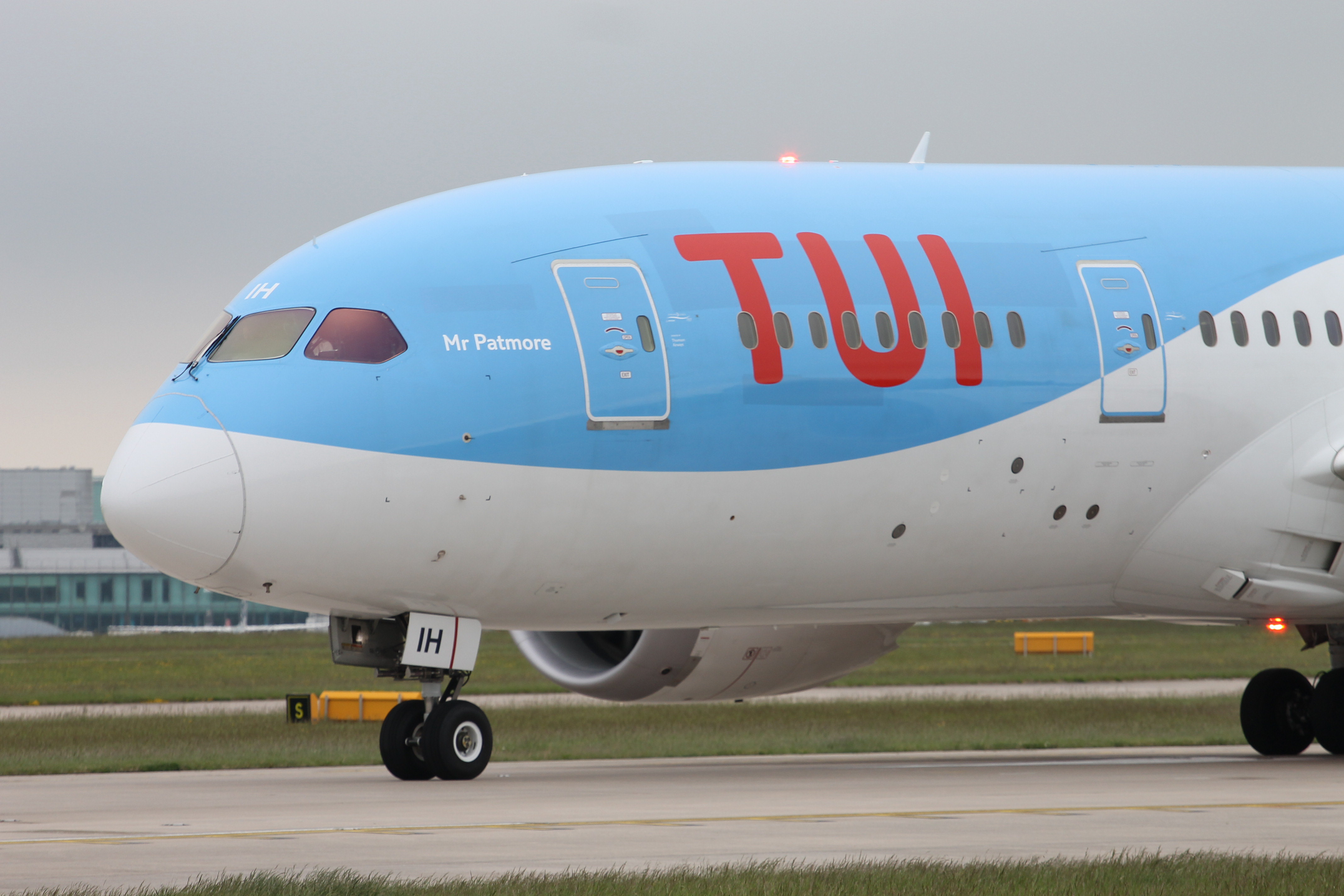 TUI Airlines