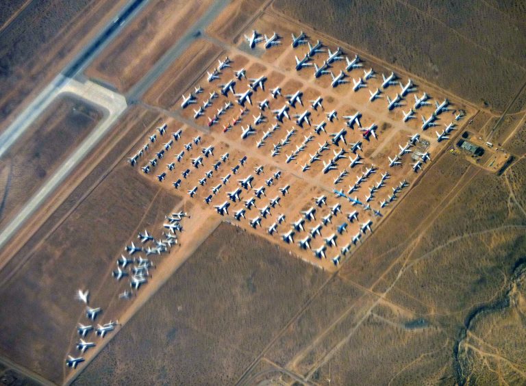 Discover the Aircraft Boneyards of the Western USA Airport Spotting