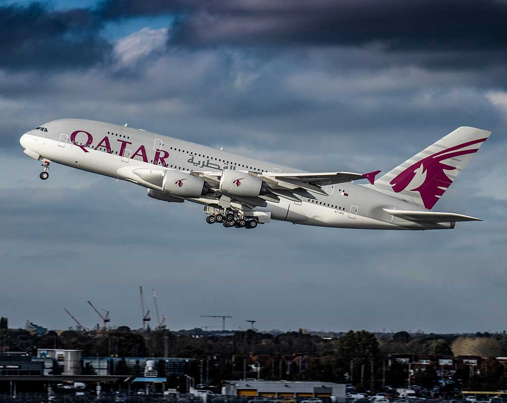 https://www.airportspotting.com/wp-content/uploads/2023/02/A380_7-Qatar_Airbus_A380-800.jpg